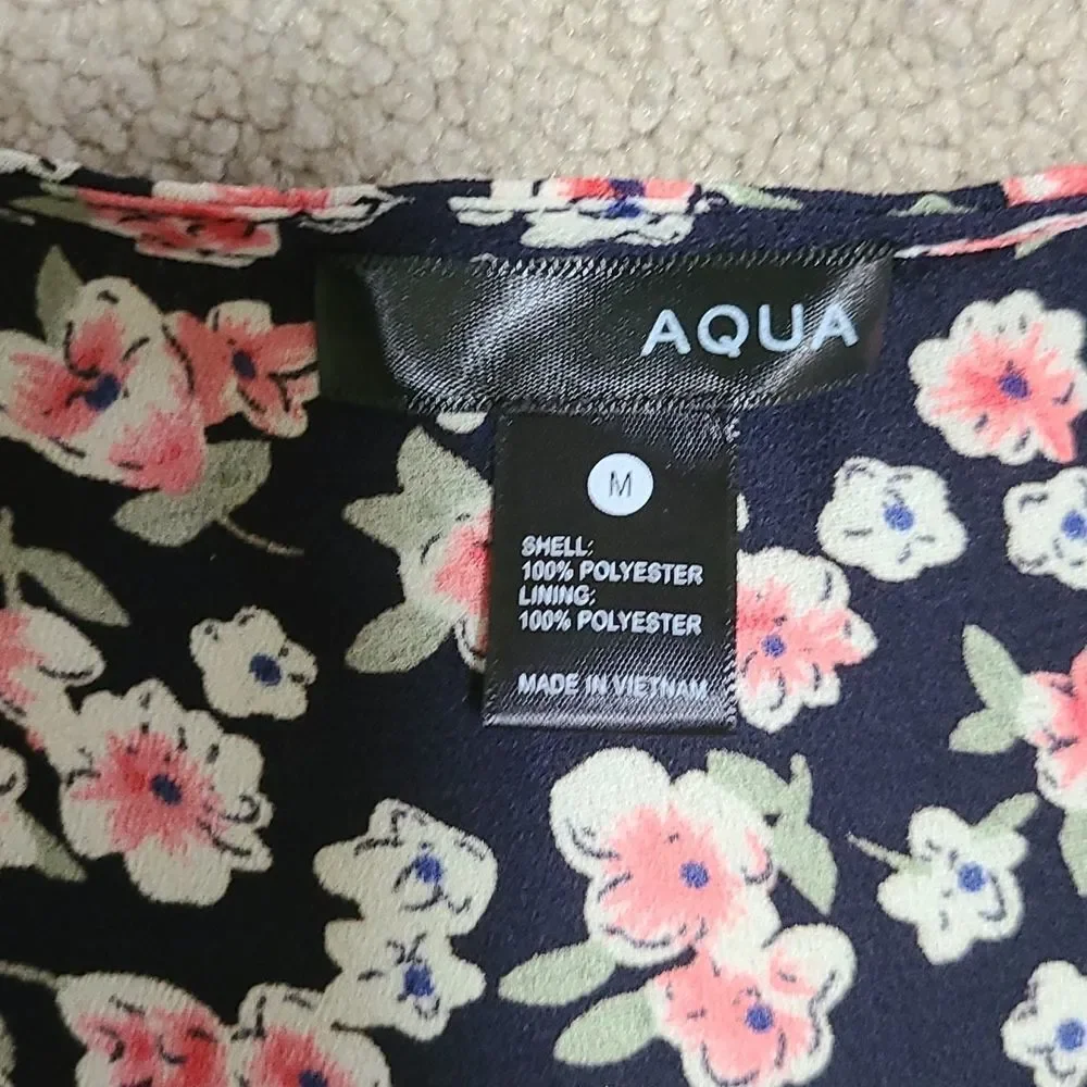 Aqua fancy tie top - Picture 5 of 9
